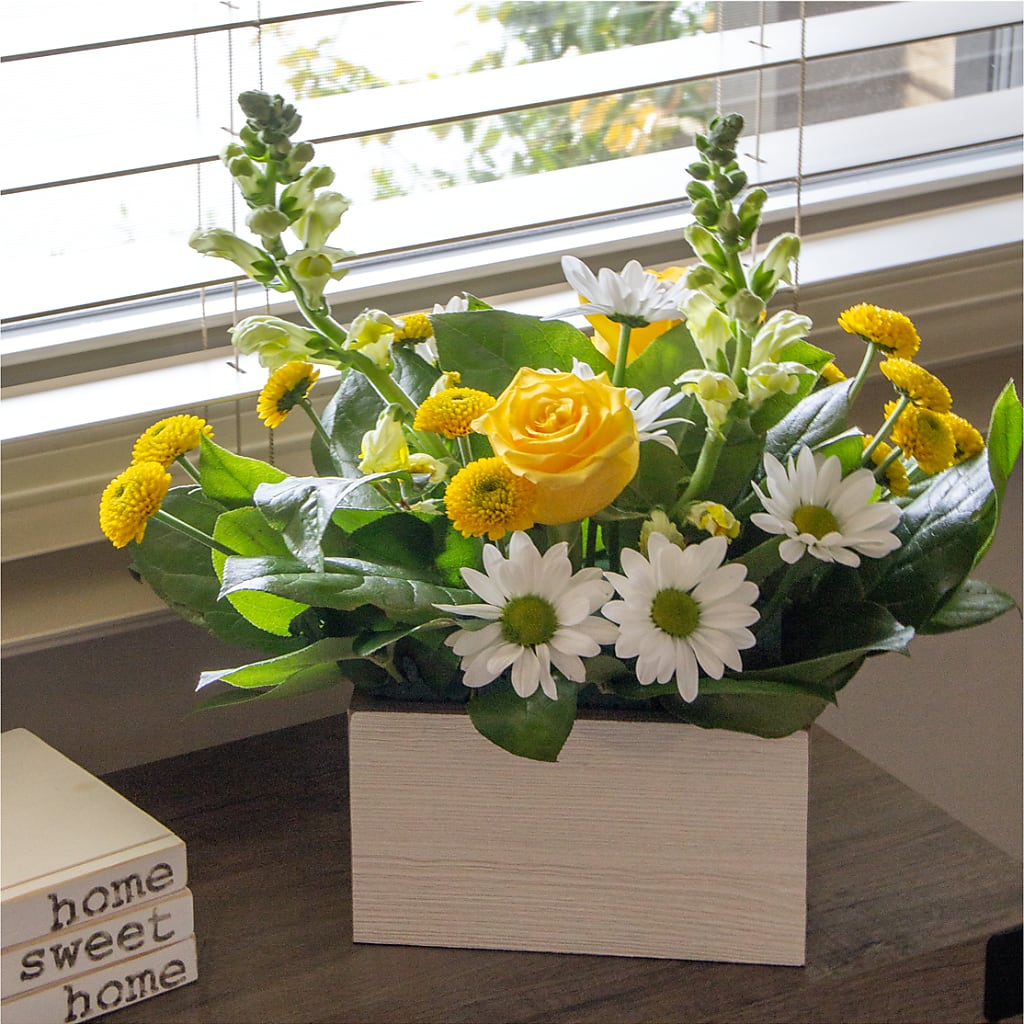 Sun Salutation Box Bouquet – Olson Florist, Salem OR
