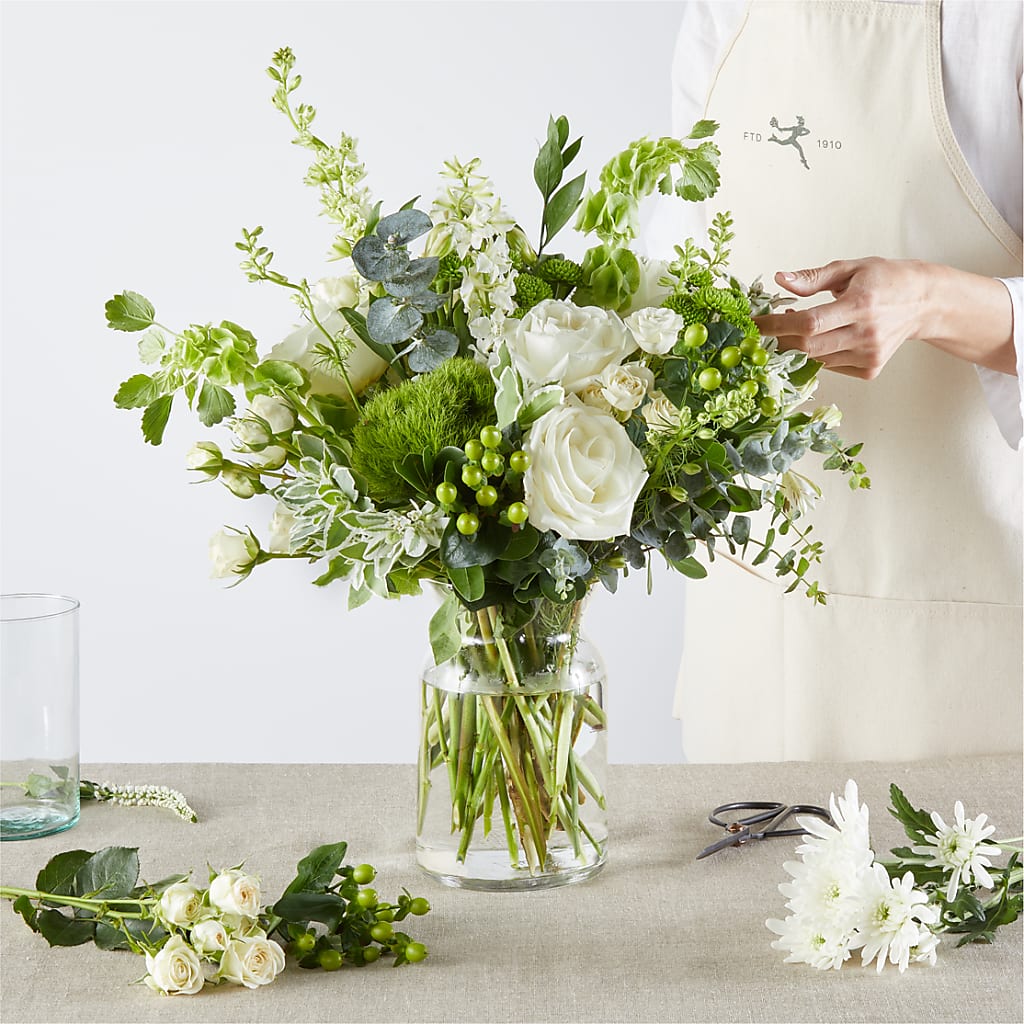 Irish Garden - A Florist Original – Olson Florist, Salem OR