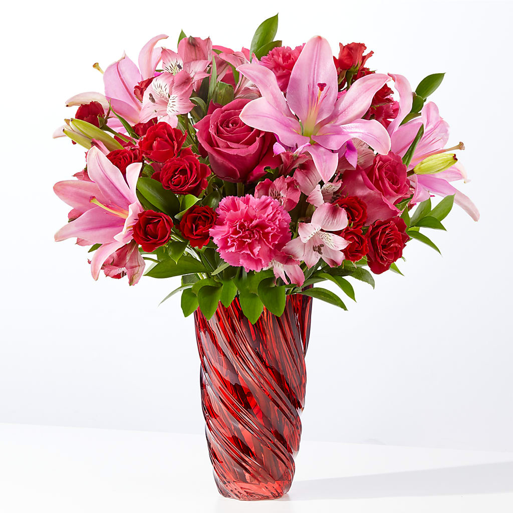 In Love Bouquet with Luxe Swirl Vase – Olson Florist, Salem OR