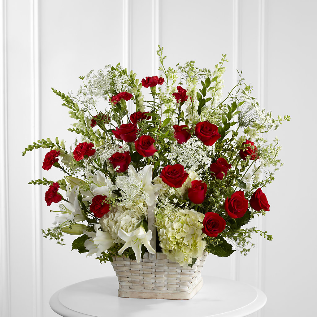 In Loving Memory Arrangement – Olson Florist, Salem OR