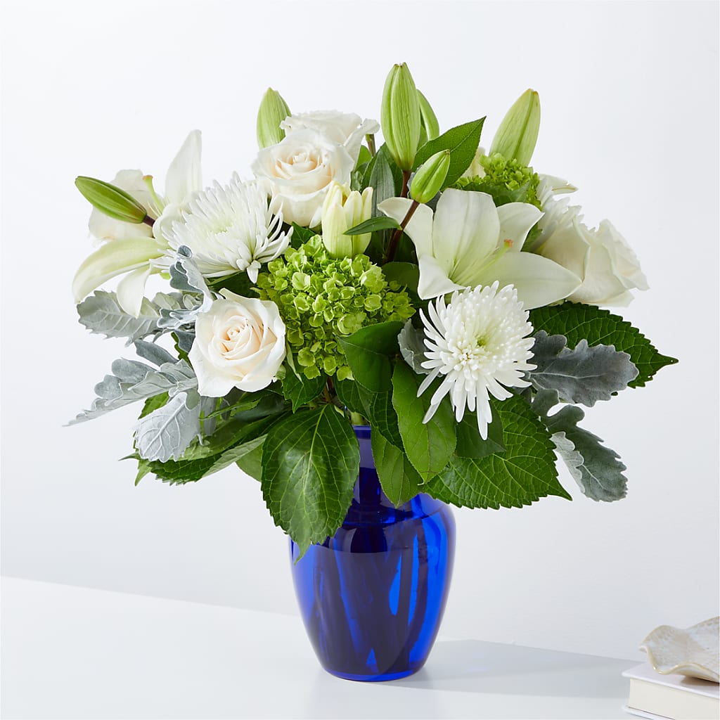 Snowy Dreams Bouquet – Olson Florist, Salem OR