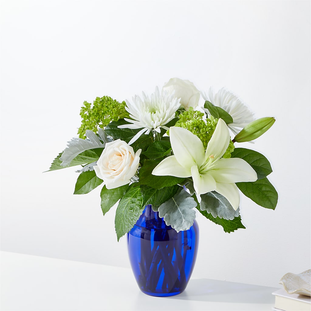 Snowy Dreams Bouquet – Olson Florist, Salem OR