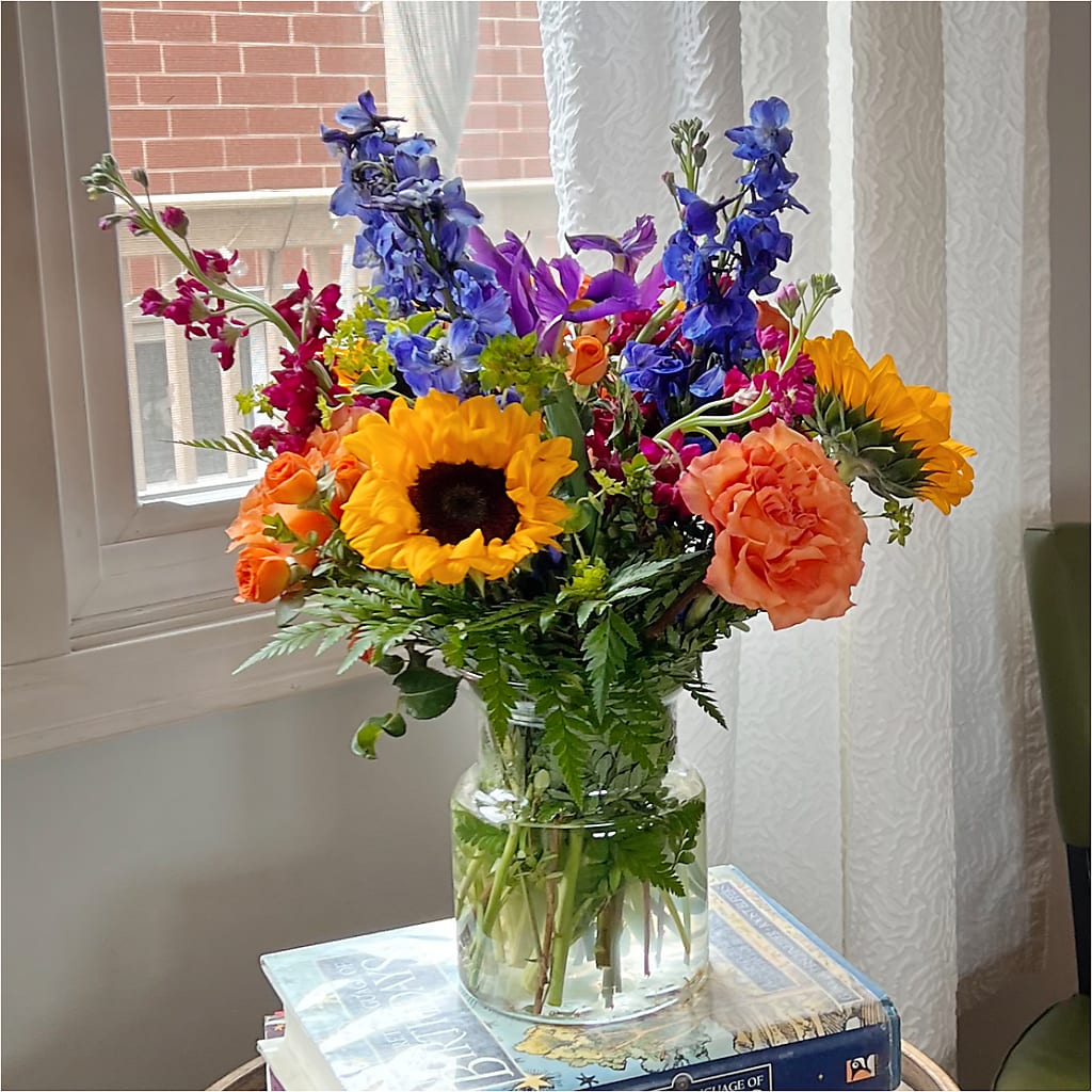 Rays of Life Bouquet –  Olson Florist, Salem OR