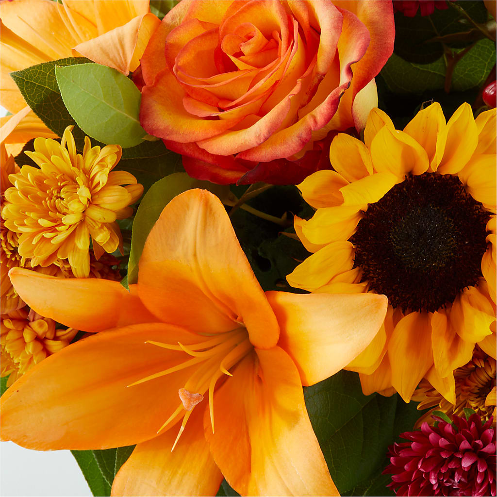 Grateful Centerpiece –  Olson Florist, Salem OR