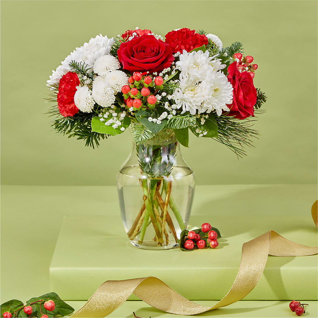 Chance of Flurries Bouquet –  Olson Florist, Salem OR