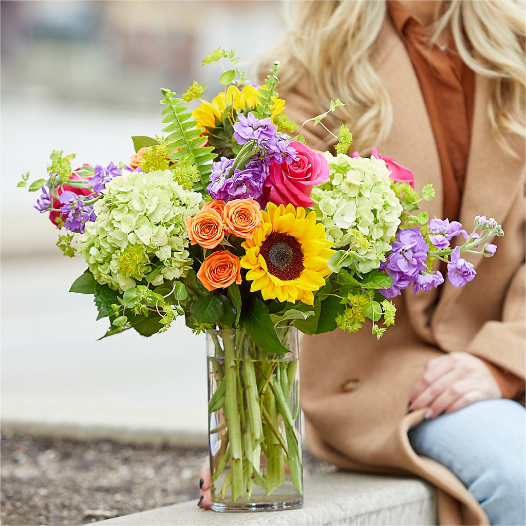 Vibrant Greetings Bouquet –  Olson Florist, Salem OR